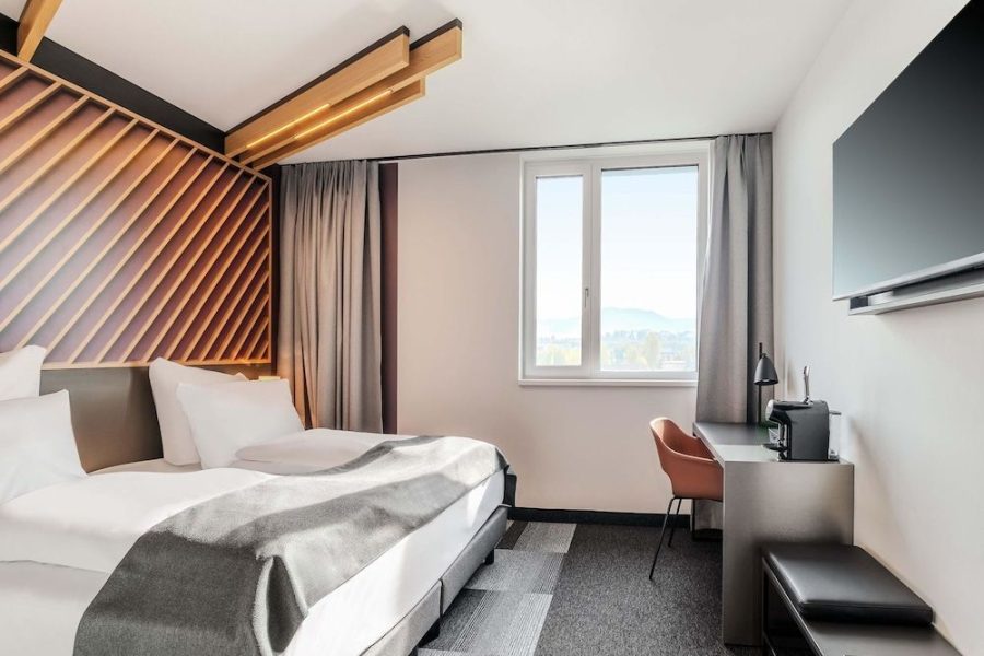 Roma - Offenburg - B&B HOTEL Offenburg-Hbf