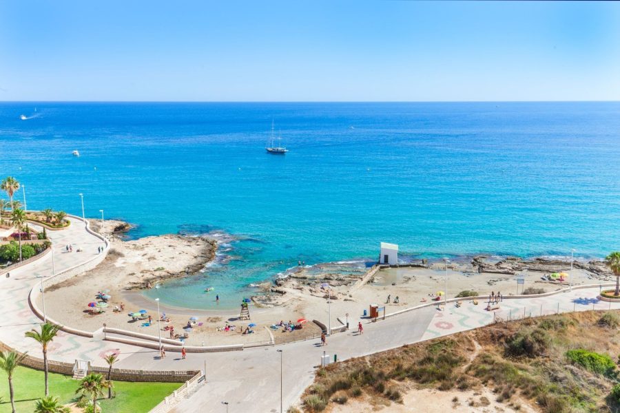 Bari - Calpe - Port Europa