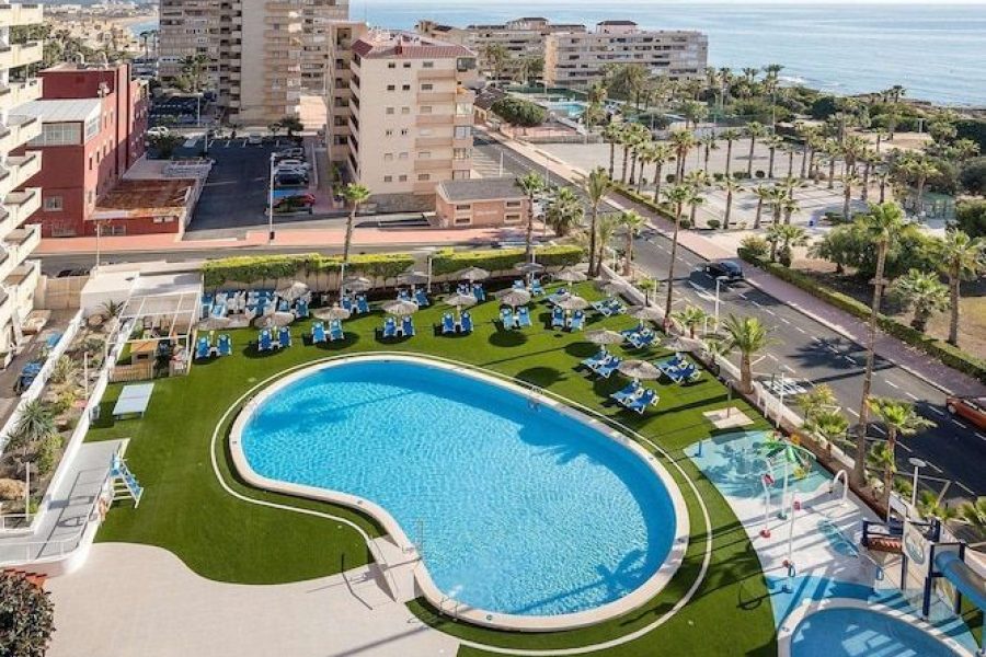 Bari - Torrevieja - Hotel Playas de Torrevieja
