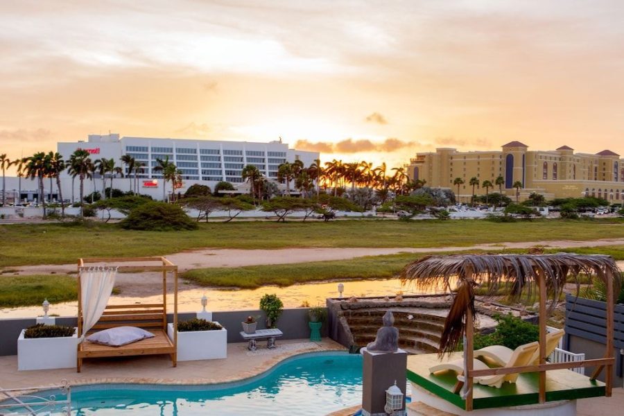 Venezia - Palm Beach - Modern Hotel Aruba