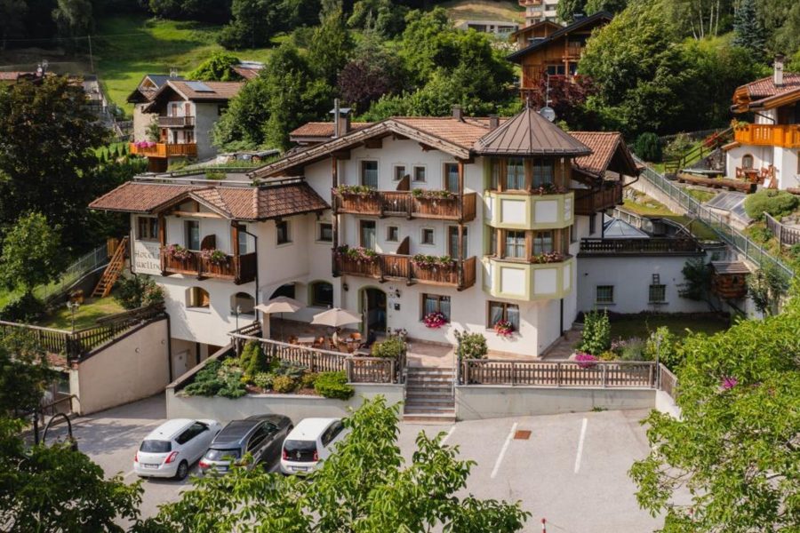 Bari - Pinzolo - Chalet Campiglio Imperiale