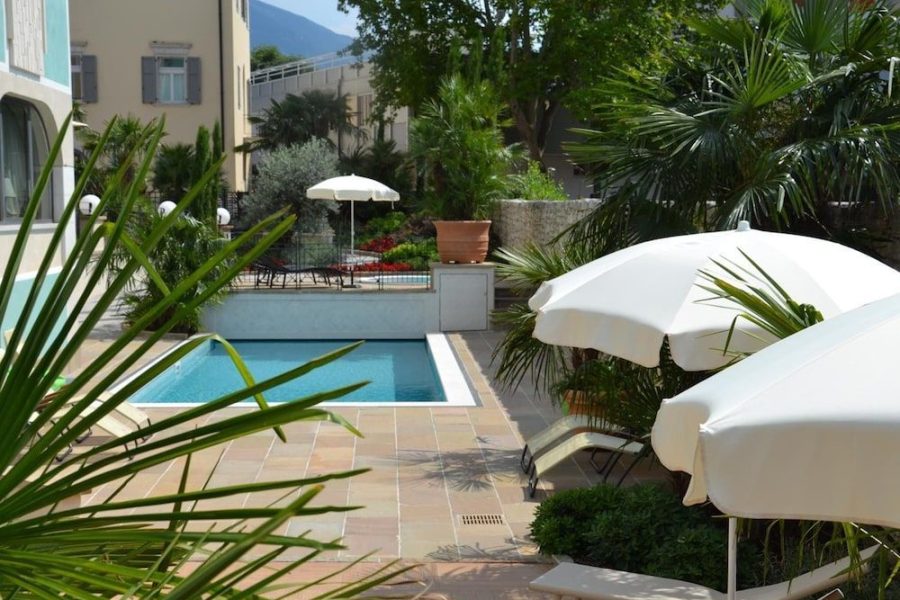 Bari - Rovereto - Hotel Leon d'Oro