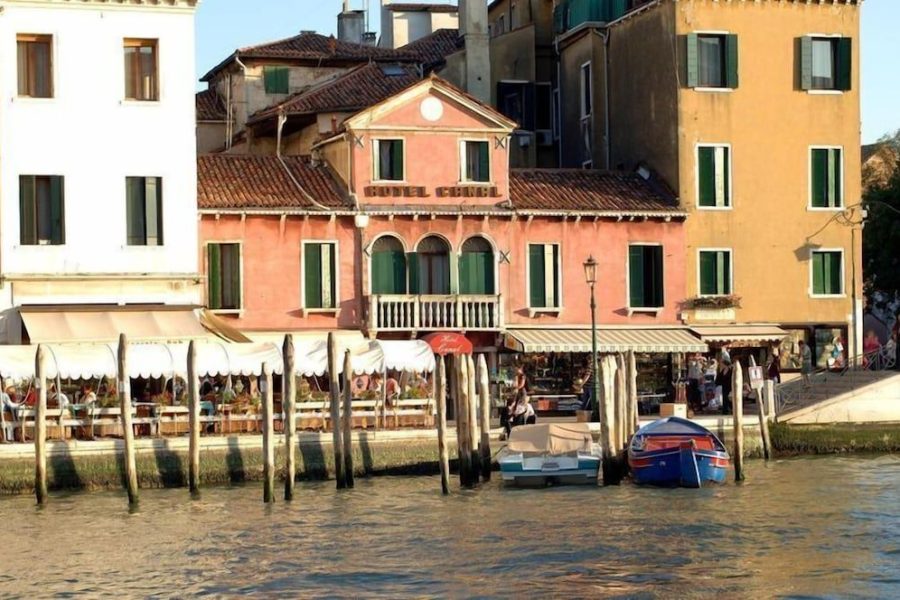 Bari - Venezia - Hotel Canal