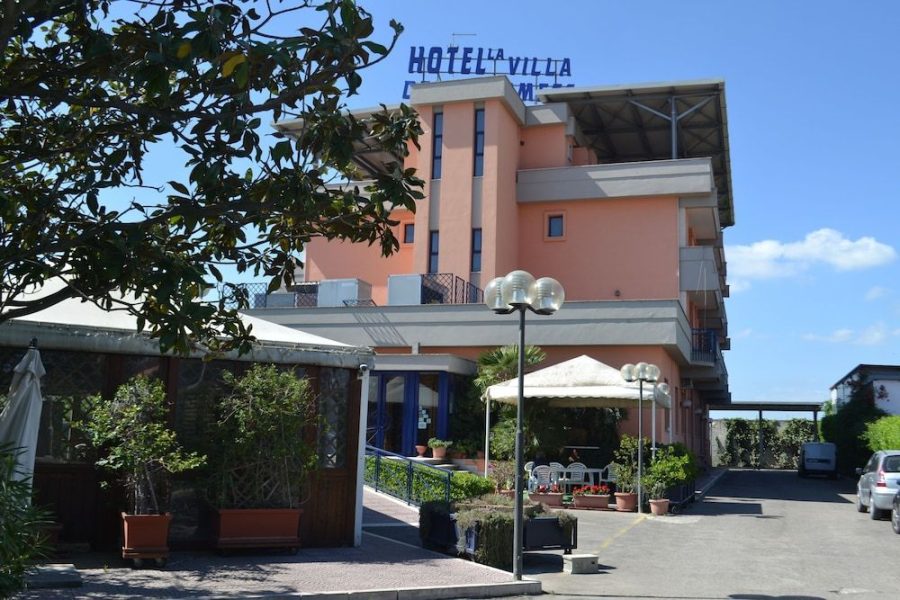 Bologna - Puglia - La Villa dei Gourmets - Struttura Sanificata