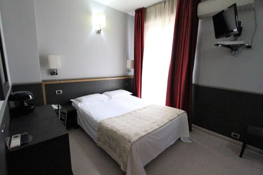 Brindisi - Milano - Hotel Corallo