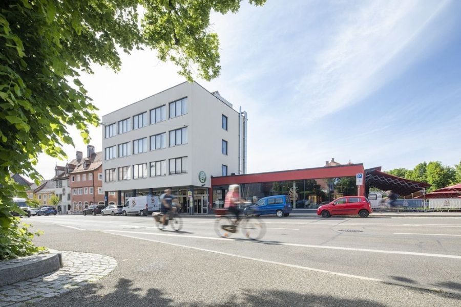 Catania - Memmingen - JOESEPP ́S HOTEL am Schweizerberg