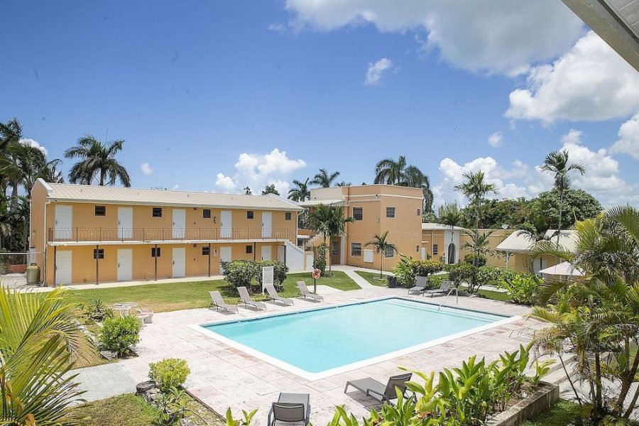 Catania - New Providence - Orange Hill Beach Inn