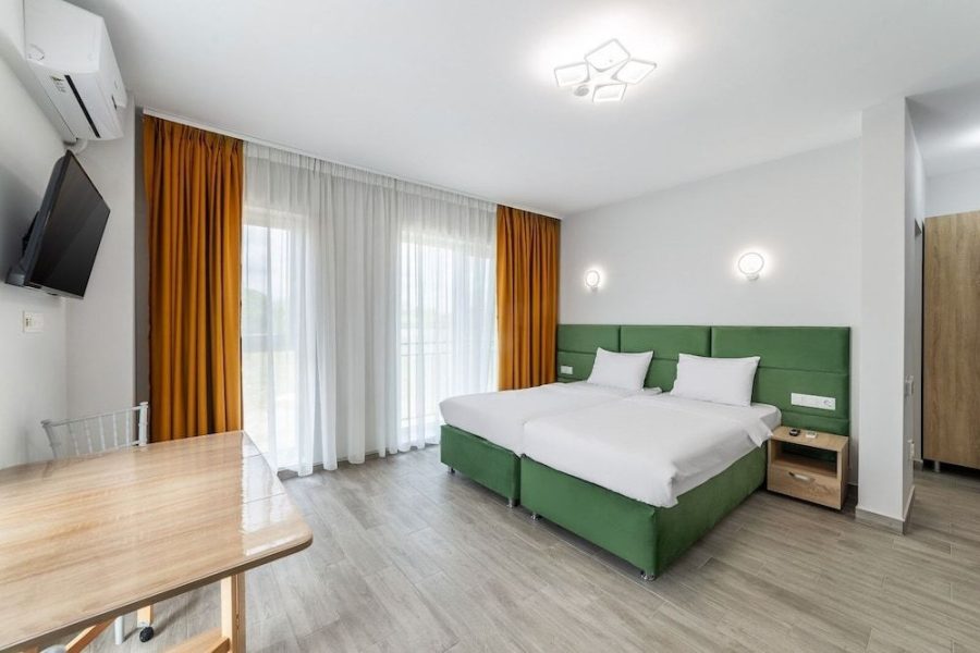 Bologna - Otopeni - Otopeni Suites by CityBookings