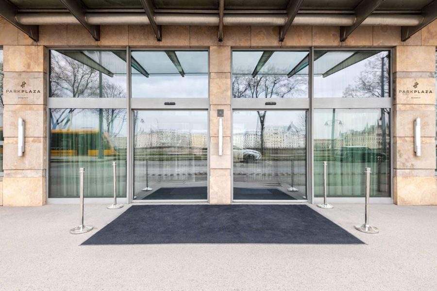 Lamezia Terme - Budapest - Park Plaza Budapest