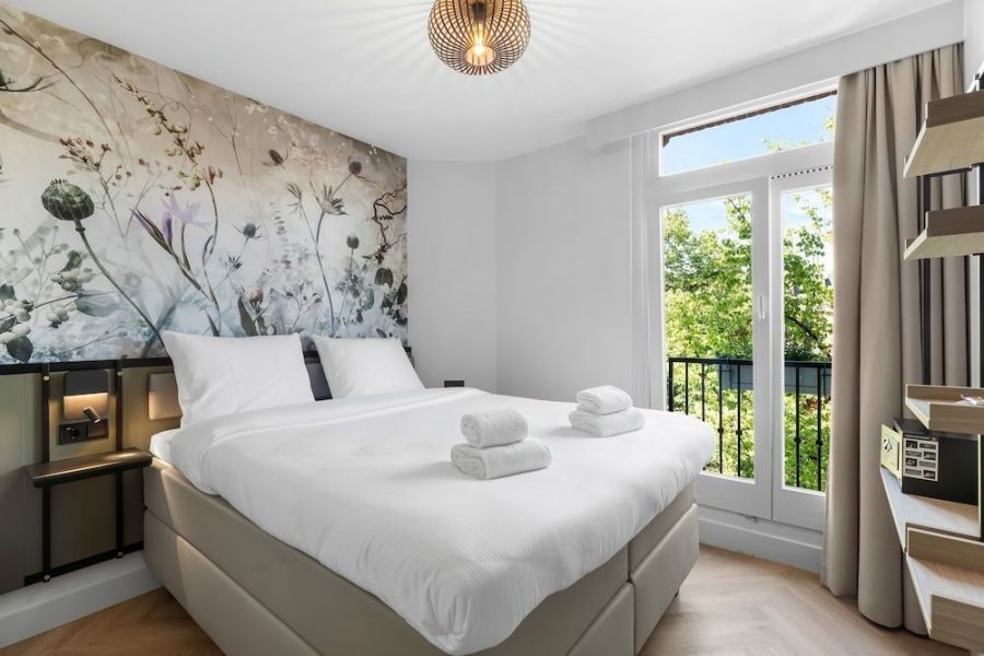 Milano - Amsterdam - Dutch Design Hotel Vondelpark