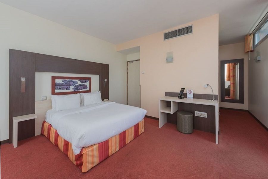 Napoli - Beauvais - Elema Hotels Beauvais