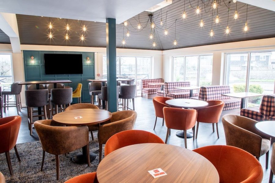 Milano - Bristol - Almondsbury Inn & Lounge