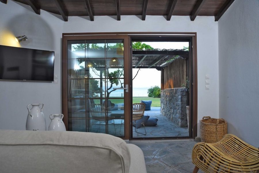Milano - Calcidica - Luxury Villas in Ktima Gerostathi