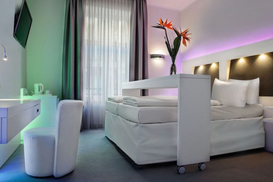 Milano - Francoforte - Grand Hotel Downtown - Frankfurt Central Station - Boutique Design Hotel