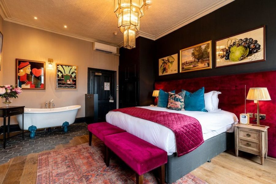 Verona - Hounslow - The Park Hotel