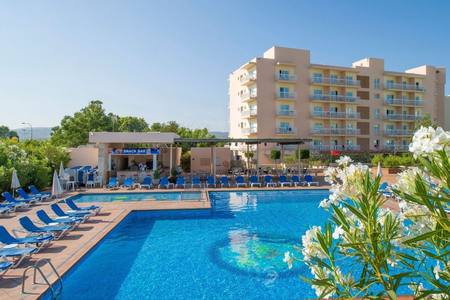 Milano - Ibiza - Invisa Hotel Es Pla - Adults Only