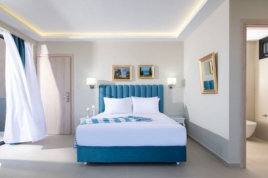 Milano - Nea Kalikratia - Light Blue Hotel