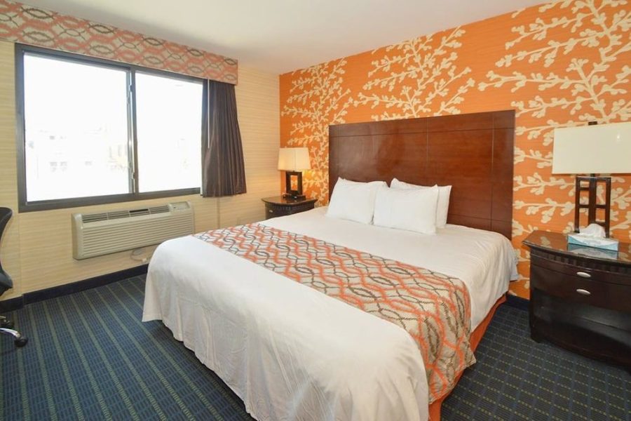 Firenze - New York - Corona Hotel New York - LaGuardia Airport