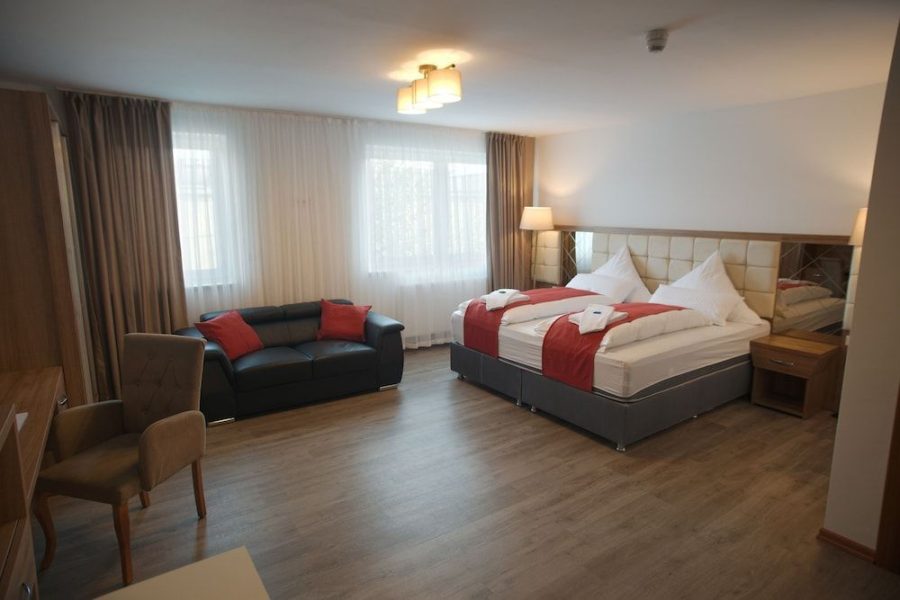 Milano - Offenbach - Hotel Hausen Obertshausen Frankfurt