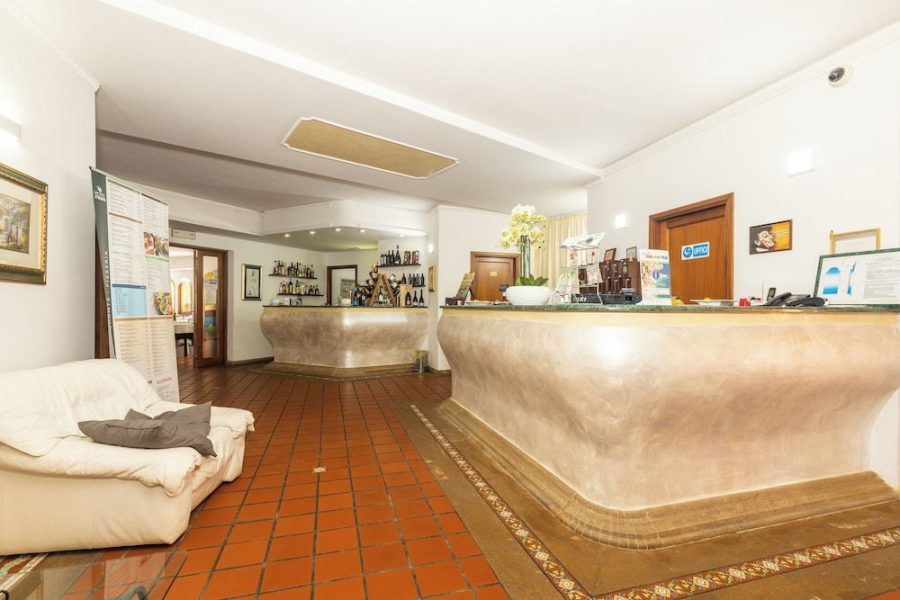 Bari - Sardegna Orientale - Hotel L'Ulivo