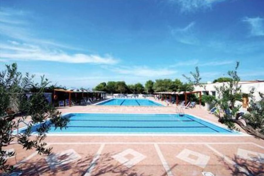 Brindisi - Sicilia Occidentale - Camping Village La Pineta