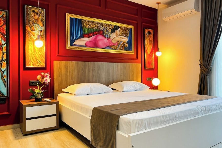 Brindisi - Tirana - Jata Hotel