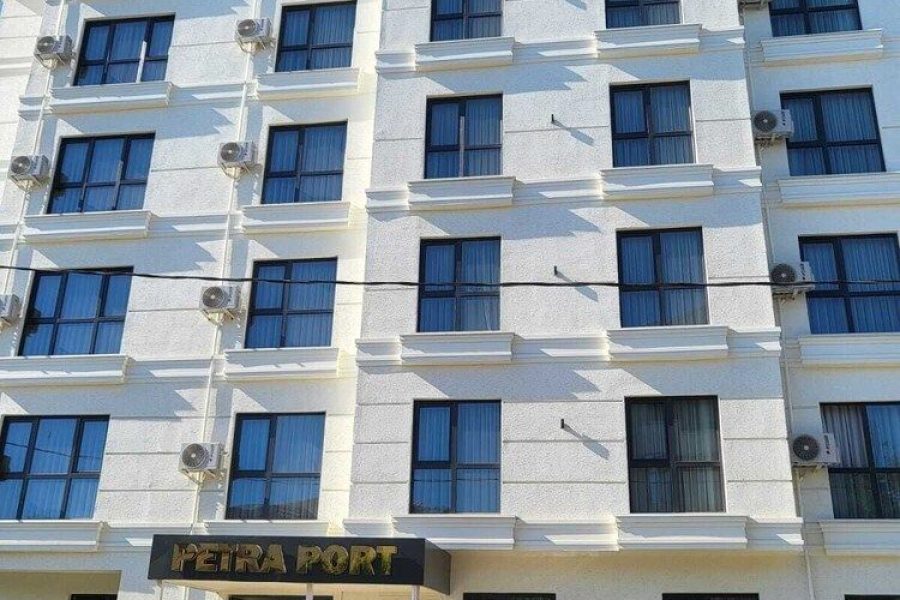Torino - Tuzla - Petra Port