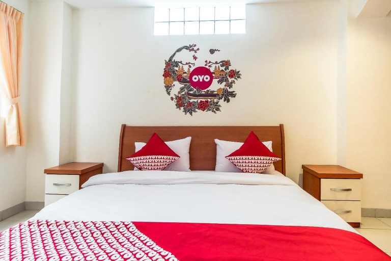 Volo + Hotel Napoli - Alikanas - Antonio Studios da 334.63€