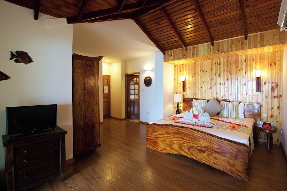 Napoli - Seychelles - Colibri Hotel
