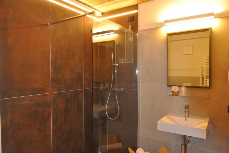 Milano - Vermiglio - Albergo Alpino