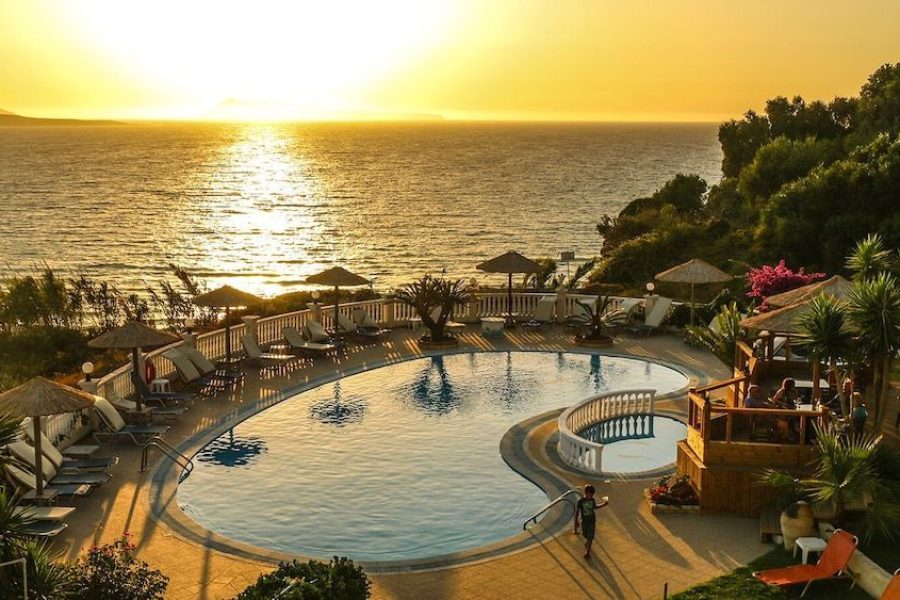 Brindisi - Corfù - Terezas Hotel