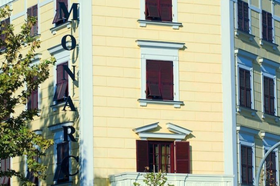 Palermo - Tirana - MonarC Hotel