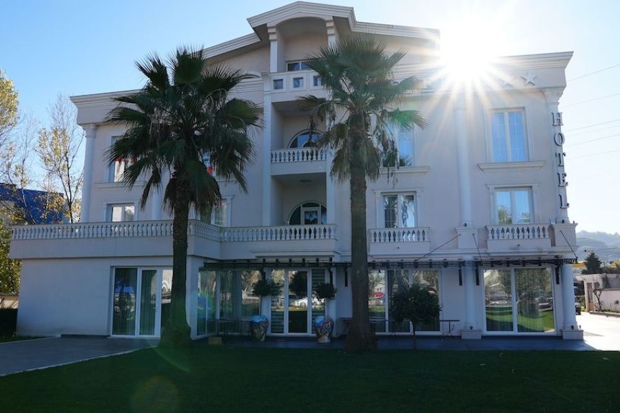 Perugia - Tirana - Hotel Eiffel