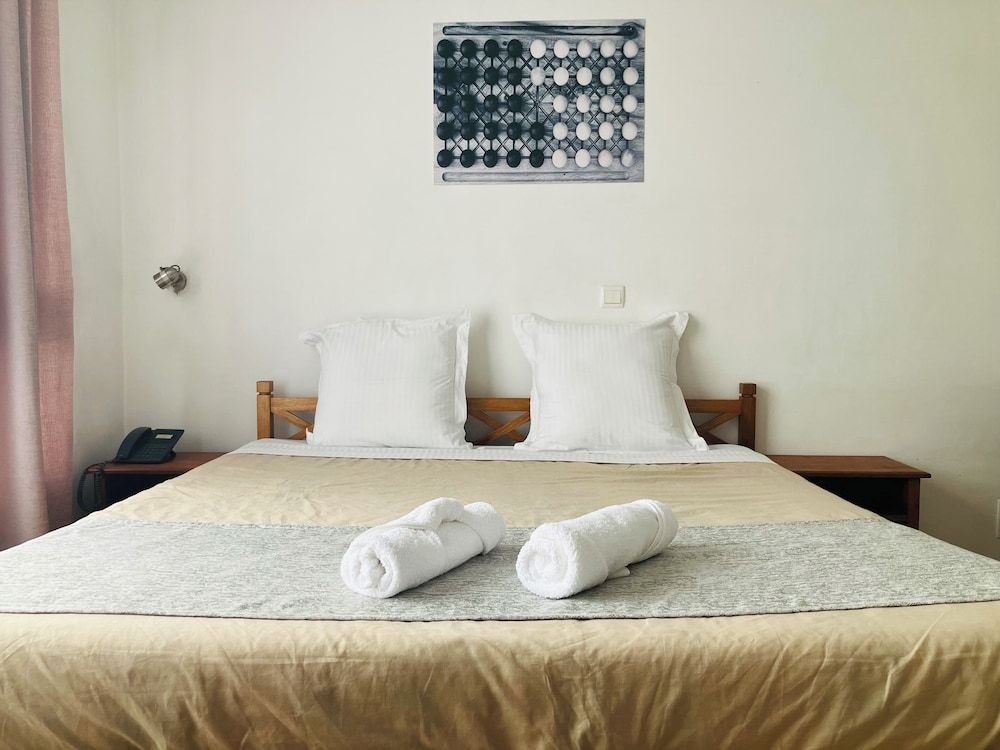 Napoli - Antananarivo - Radama Hotel & Studios