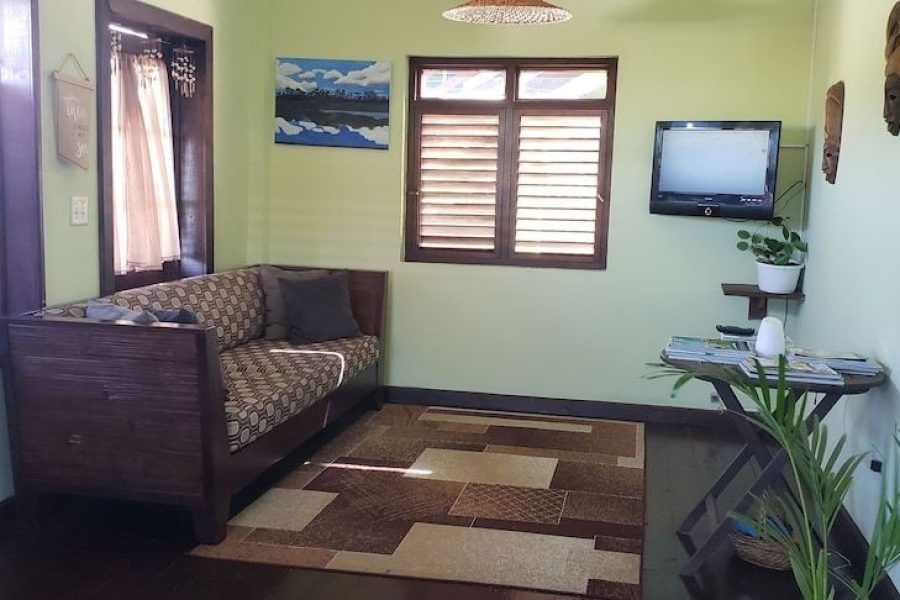 Roma - Antigua - Touch Therapies Guest House