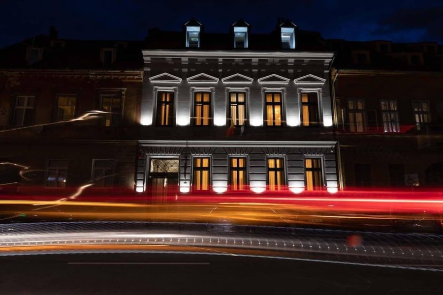 Roma - Braşov - Casa Chitic Hotels