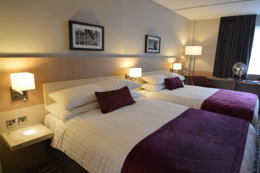 Pisa - Heathrow - Lancaster Hotel