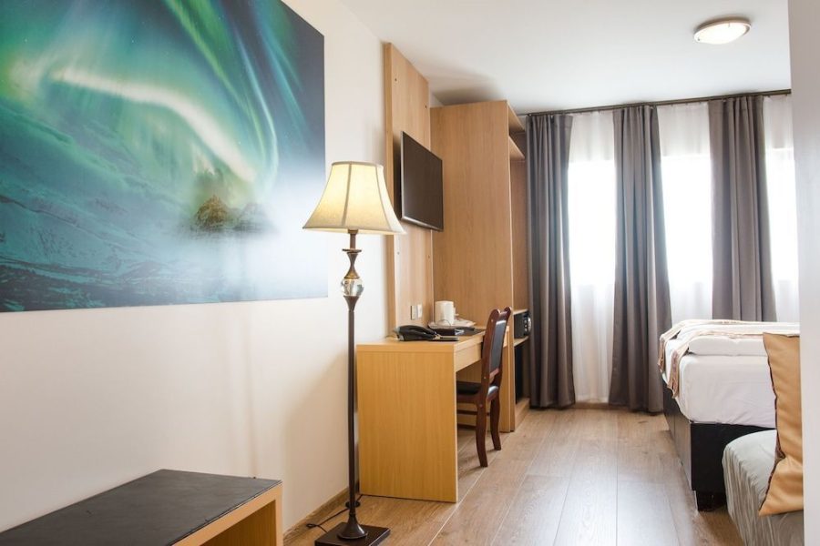 Bari - Islanda - Hotel Jazz - By Keflavik Airport - Reykjavik - Iceland