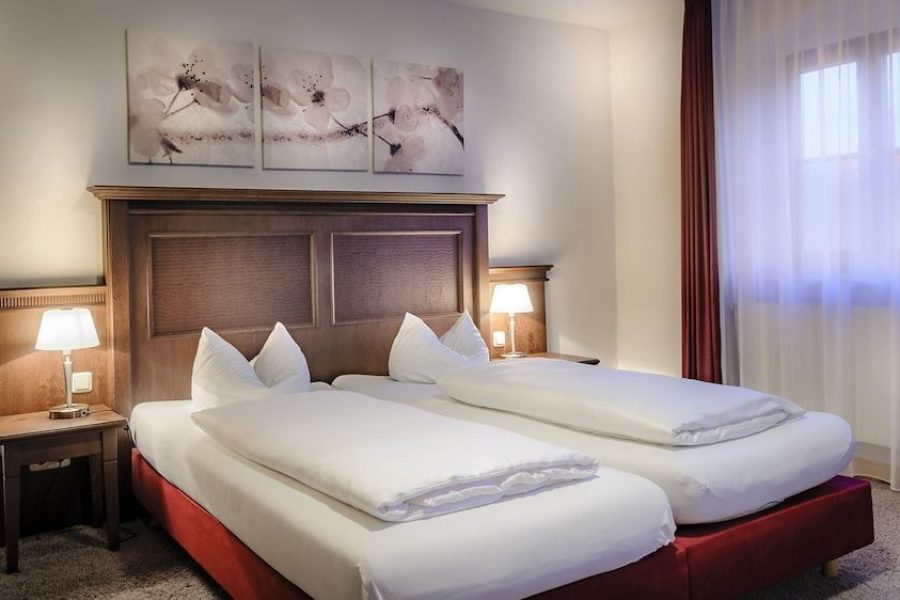 Roma - Landshut - Restaurant-Café-Pension Himmel