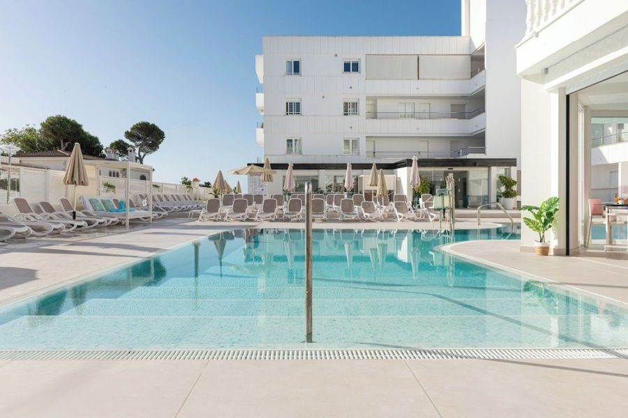 Cagliari - Maiorca - Welikehotel Triton Beach