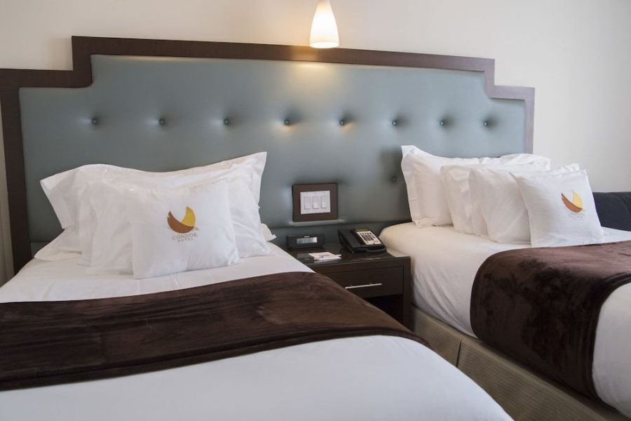 Bari - New York - Aura Hotel Brooklyn