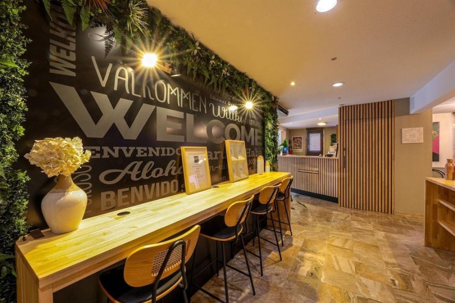 Roma - Pau - Ostal Pau Universite - Sure Hotel Collection by Best Western