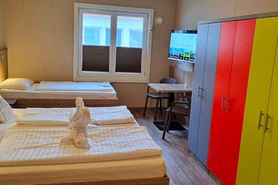 Roma - Sankt Johann in Tirol - Cubo Sport & Art Hotel
