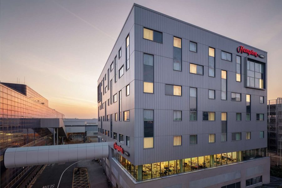 Palermo - Gatwick - Hampton by Hilton London Gatwick Airport