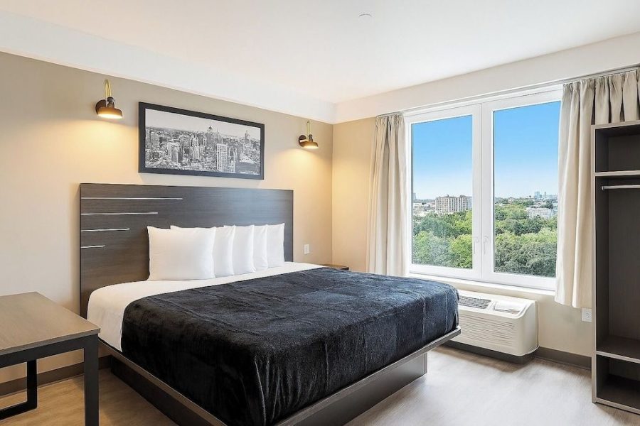 Bologna - New York - LIV Hotel Bronx - Newly Built