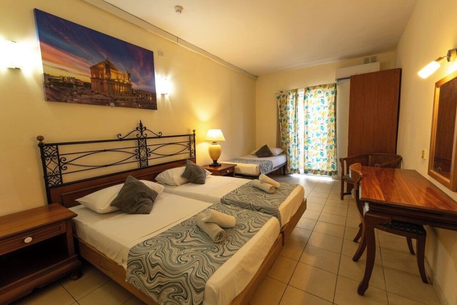 Trieste - Malta - Qawra Point Holiday Complex