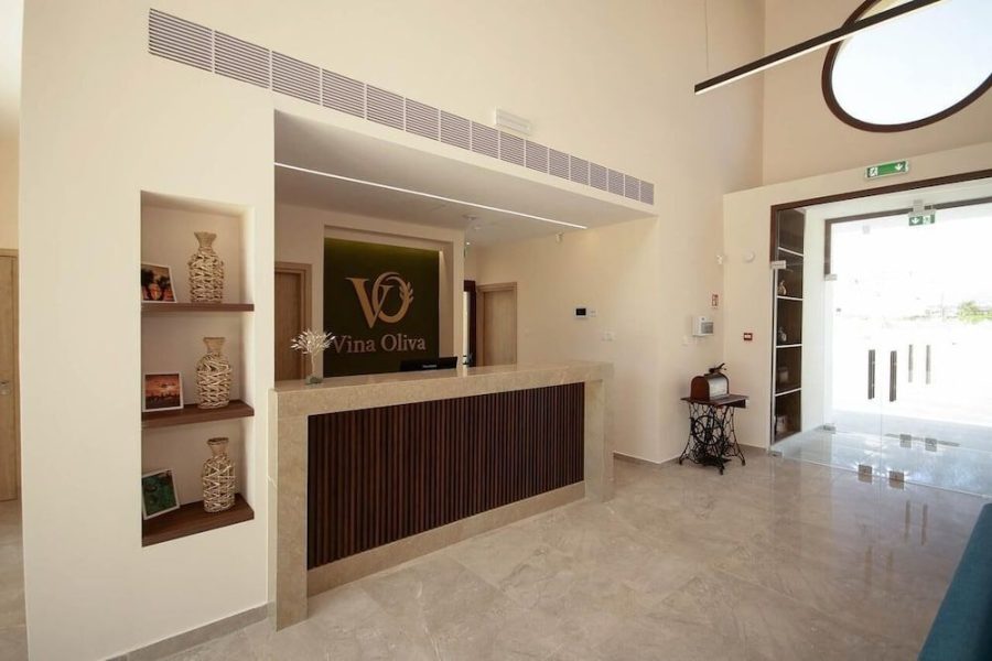 Bari - Cipro del Sud - Vina Oliva Resort