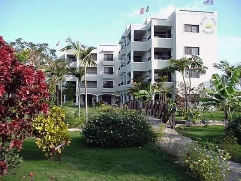 Volo + Hotel Catania - Repubblica Dominicana - Plaza Real Resort da 1320.9€