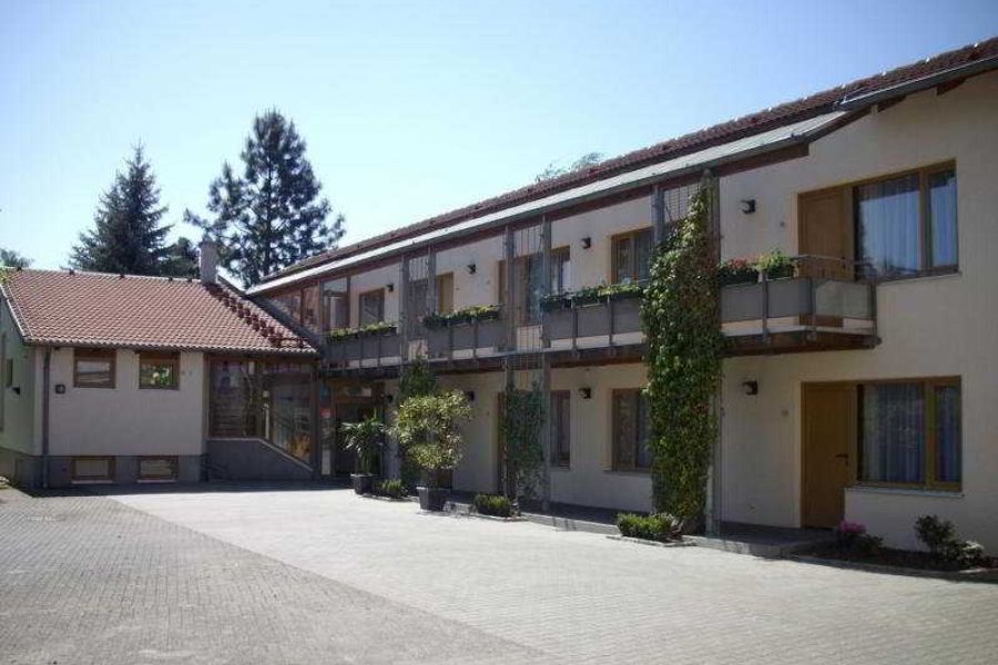 Bologna - Schönefeld - Port Inn Hotel