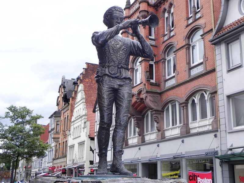 Pifferaio Magico a Halmen